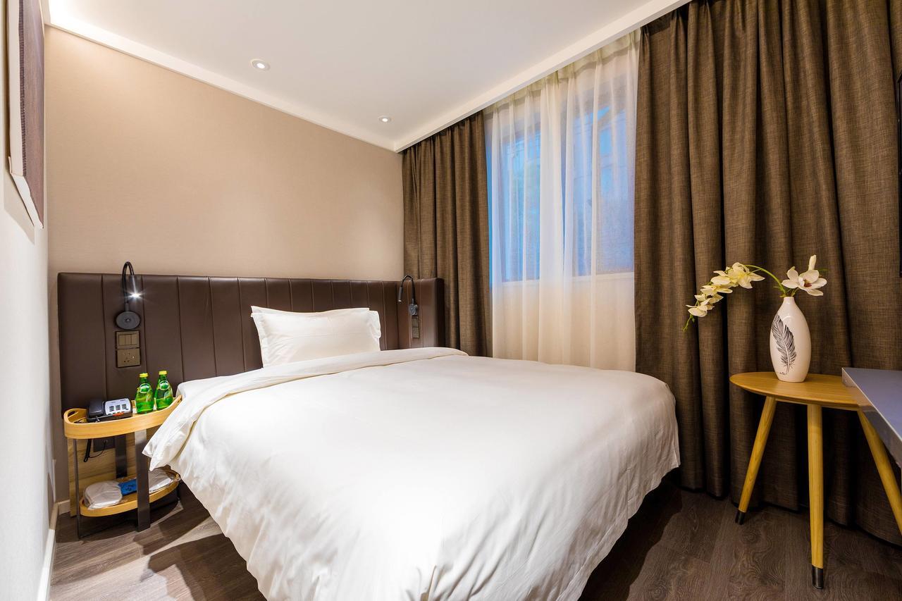 ฮั่นถิง พรีเมียม โฮเทล ต้าผูเฉียว ซันมูน ไลท์ เซ็นเตอร์ Hotel เซี่ยงไฮ้ ภายนอก รูปภาพ