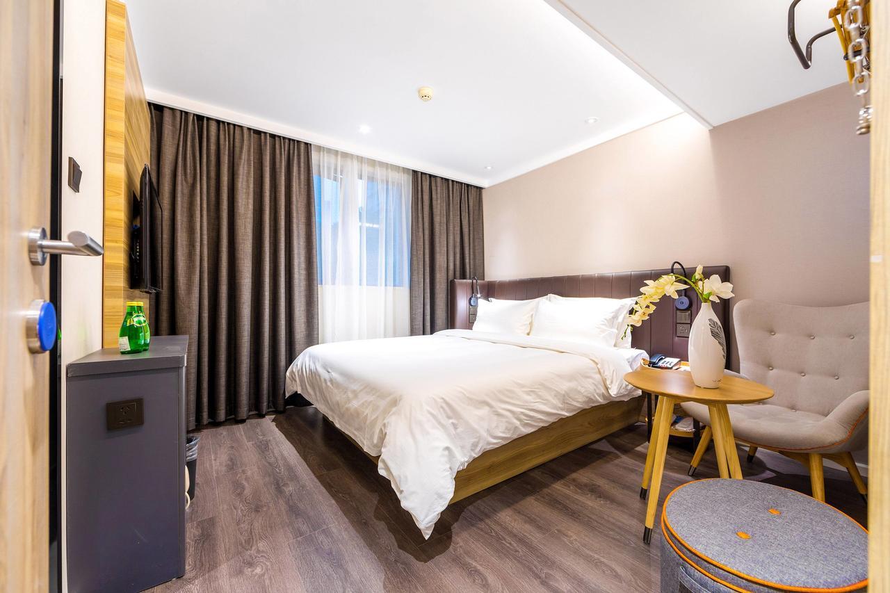 ฮั่นถิง พรีเมียม โฮเทล ต้าผูเฉียว ซันมูน ไลท์ เซ็นเตอร์ Hotel เซี่ยงไฮ้ ภายนอก รูปภาพ